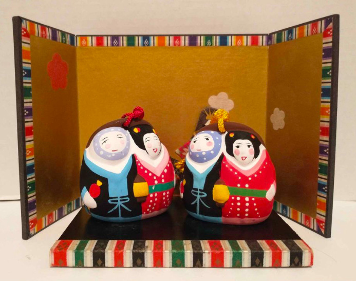 Pair of Japanese Ceramic Kokeshi Doll Clay Dorei Bells w/ Origami Screen & Stand