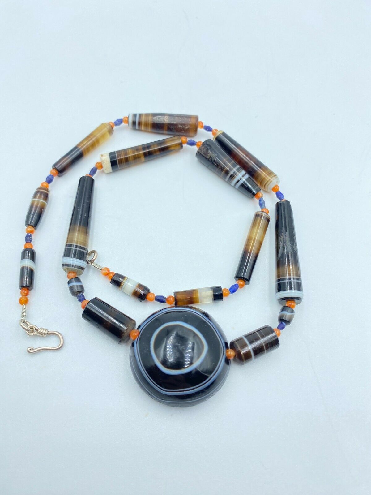 Old Ancient Banded Long Agates And Magic Eye Amulet Pendant Beads Necklace