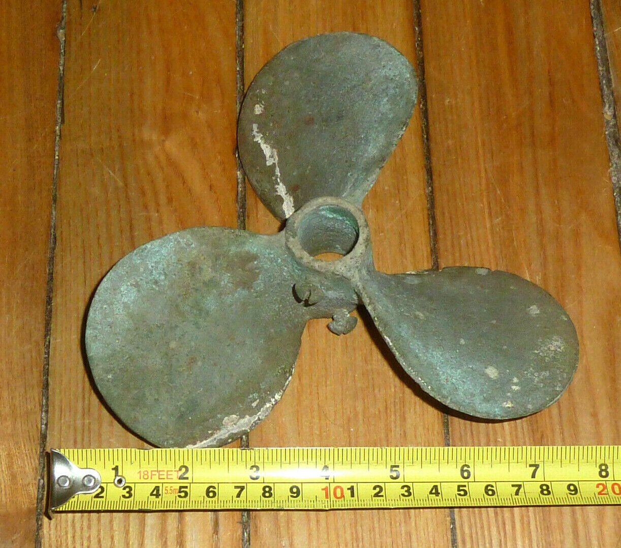 Small Old VINTAGE BRONZE Metal 3-Blade BOAT PROPELLER - Nautical Decor