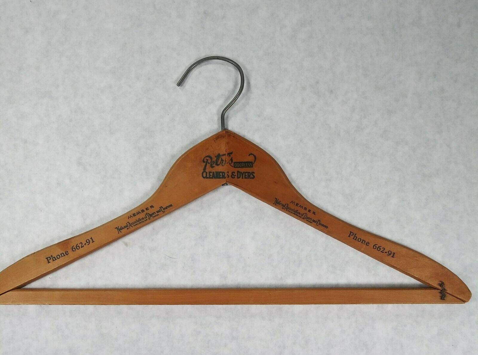 Vintage Petri's Dry Cleaners Shirt Suit Pants Wood Clothes Hanger Phone# 662-91
